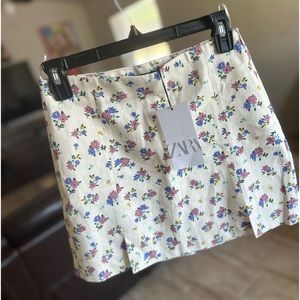 ZARA MINI SKIRT IVORY FLORAL PRINT LINEN-BLEND-XS-NWT